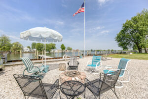 bass pointe waterfront patio